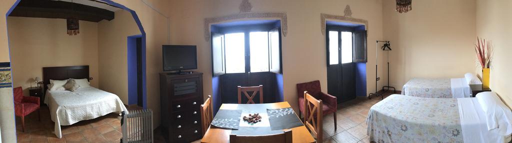 Apartamentos Victoria Bujalance Esterno foto